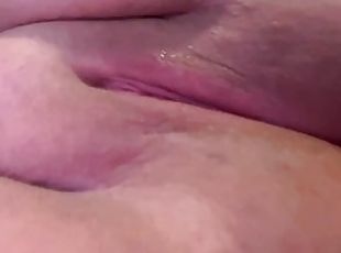 pretty pussy squirting with dildo