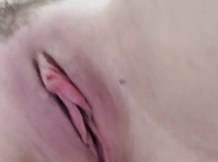 Nerdy Faery Shaves Her Pussy