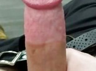 MASTURBATING TO PORN IN OFFICE HOPING I GET CAUGHT