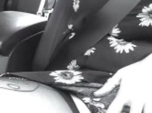Pussy flash in the car
