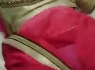 Quickie with desi aunty in saree