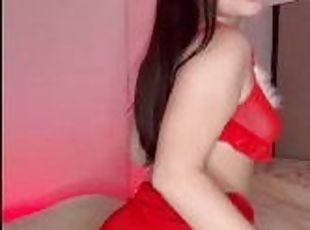 girl shy to show her ass in front of the camera